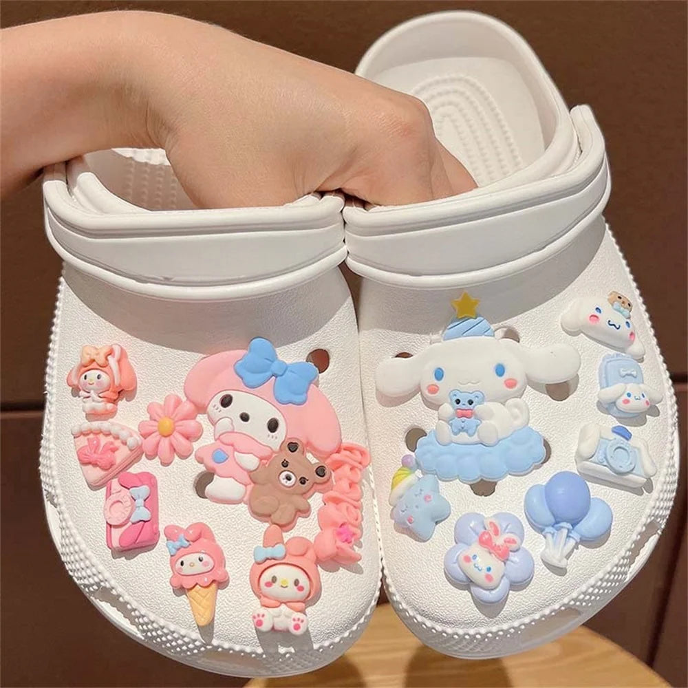 Sanrio Classic LED Cartoon Shoe Accessories - Image 4
